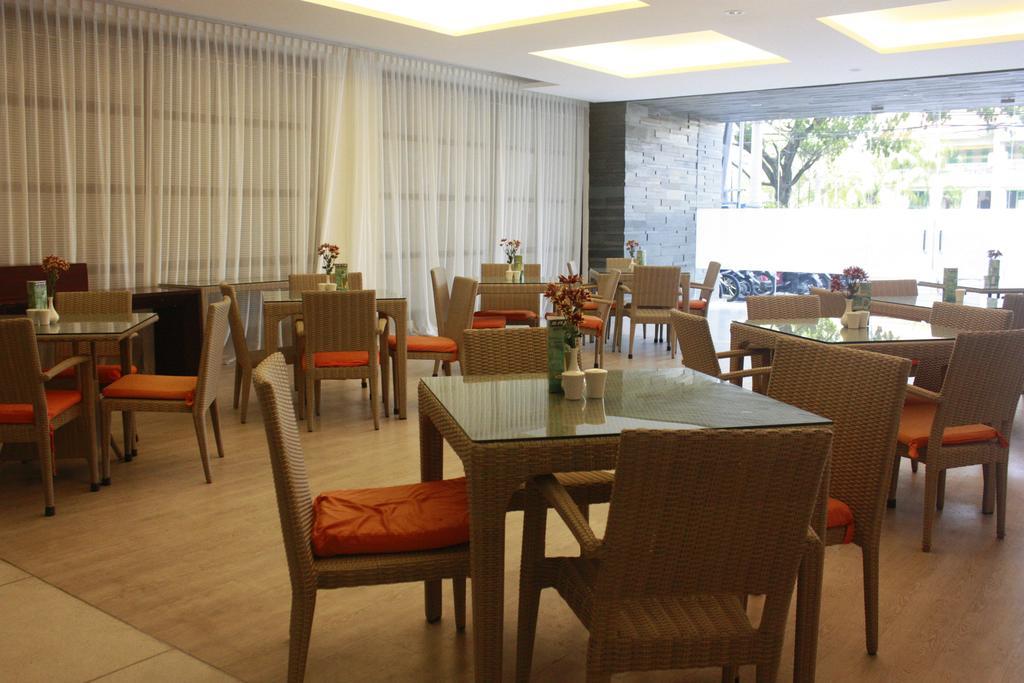 Отель 100 Sunset Boutique Кута Экстерьер фото